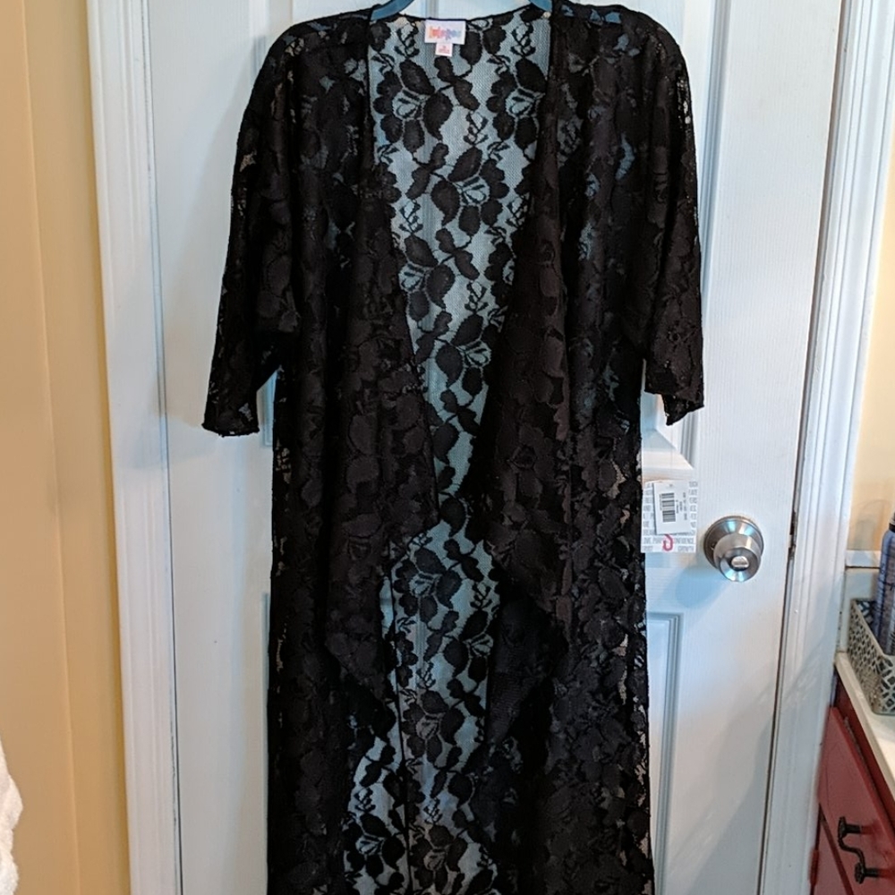 Lularoe small black lace Shirley NWT